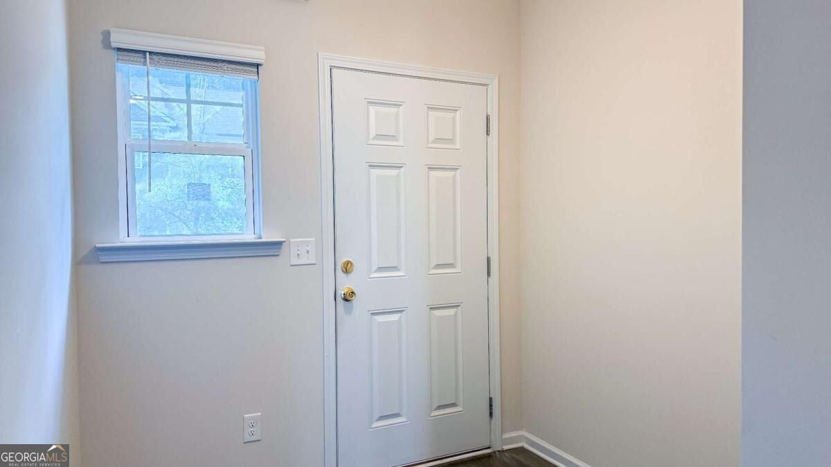 3472 Lakeview CRK