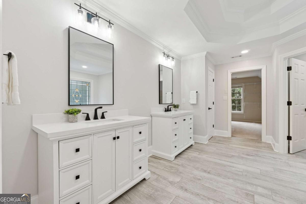 Glen Abbey - Residential Lease