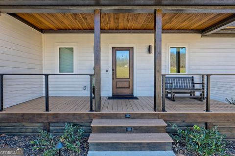 A home in Hiawassee