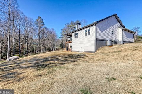 A home in Hiawassee