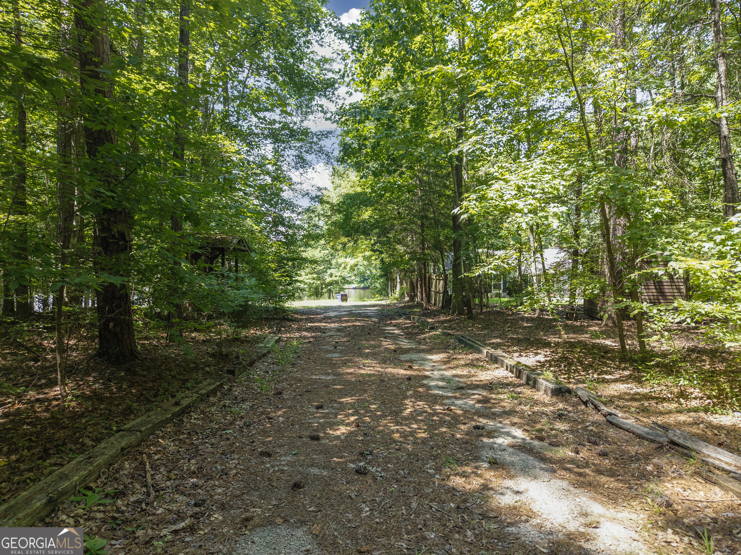 909 South Steel Bridge RD