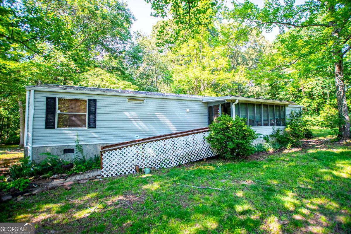 698 Goolsby RD