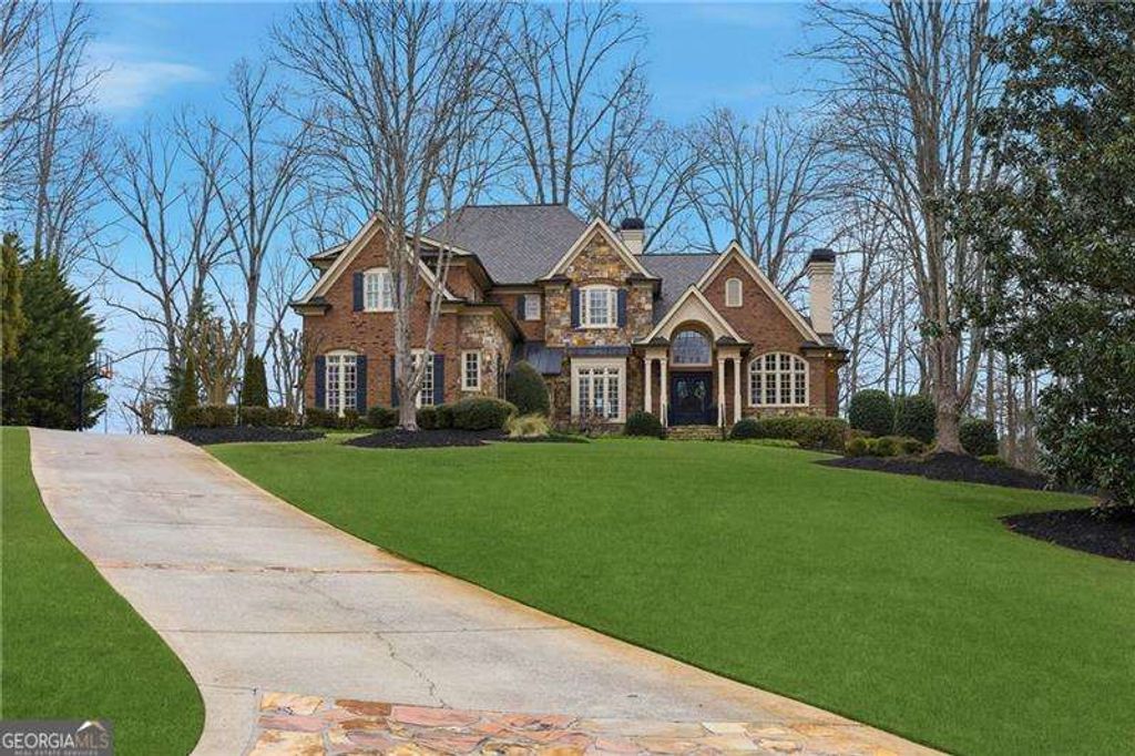 Photo of 135 Foxhollow Trail, Alpharetta, GA 30004 (MLS # 10686836)