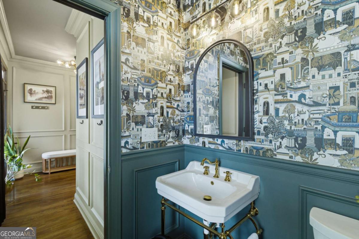 2631 Kenwood Glen TER