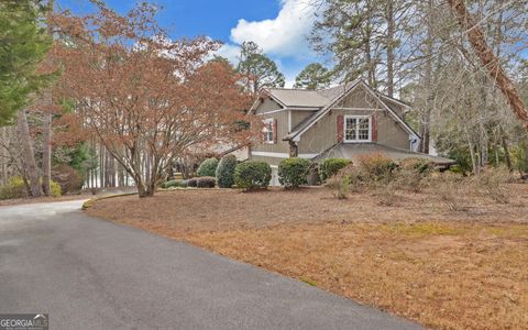 A home in Toccoa