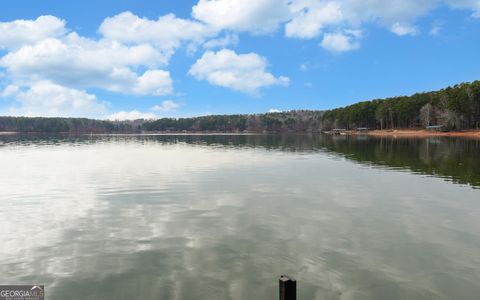 A home in Toccoa