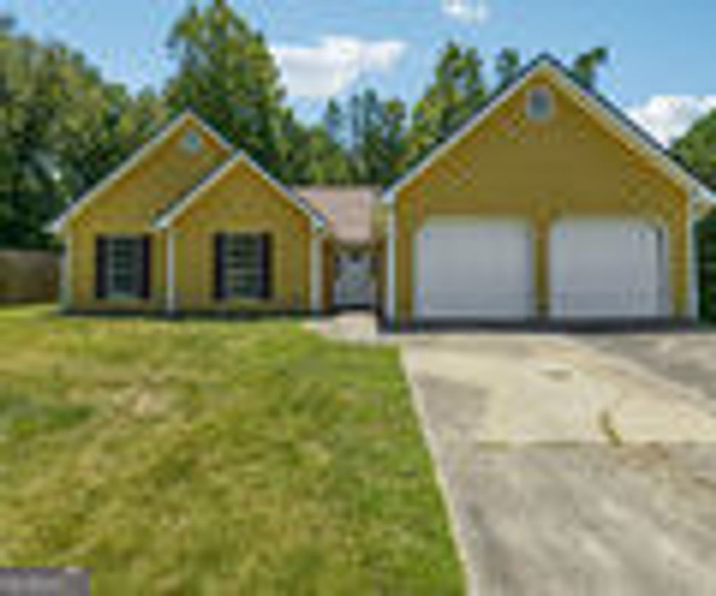 Photo of 6445 Marsham Drive, Atlanta, GA 30349 (MLS # 10655928)