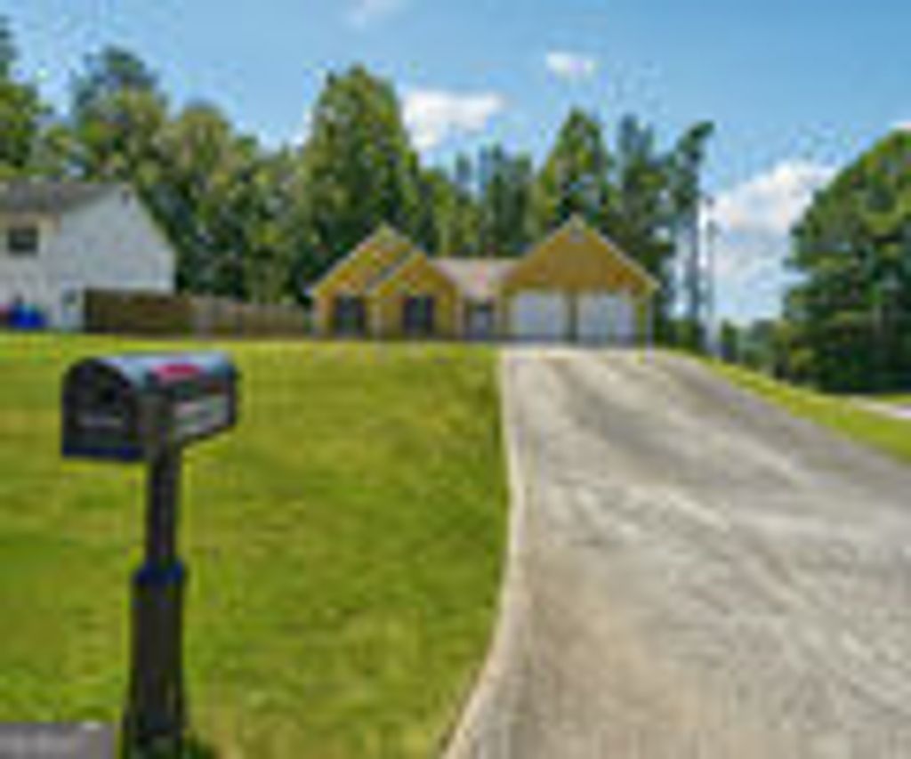 Photo of 6445 Marsham Drive, Atlanta, GA 30349 (MLS # 10655928)