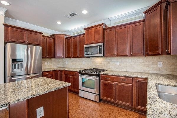 Parc/Creekstone Sub - Residential Lease