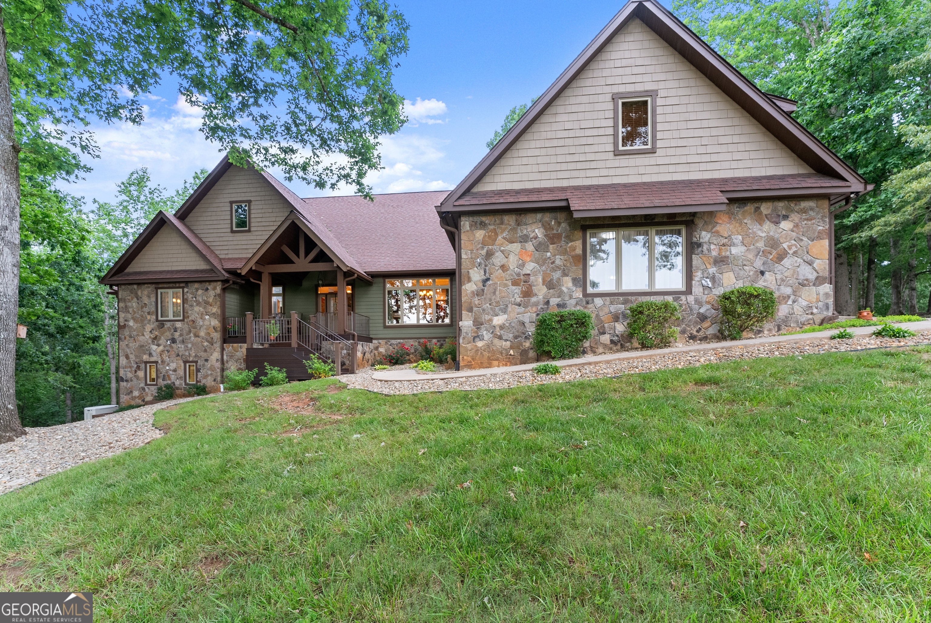 712 Meadow Run CT