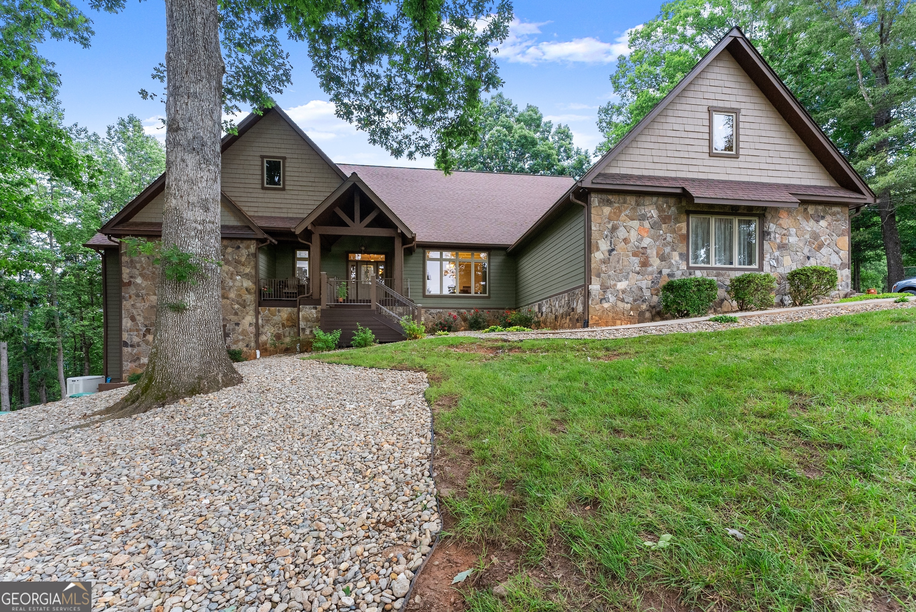 712 Meadow Run CT