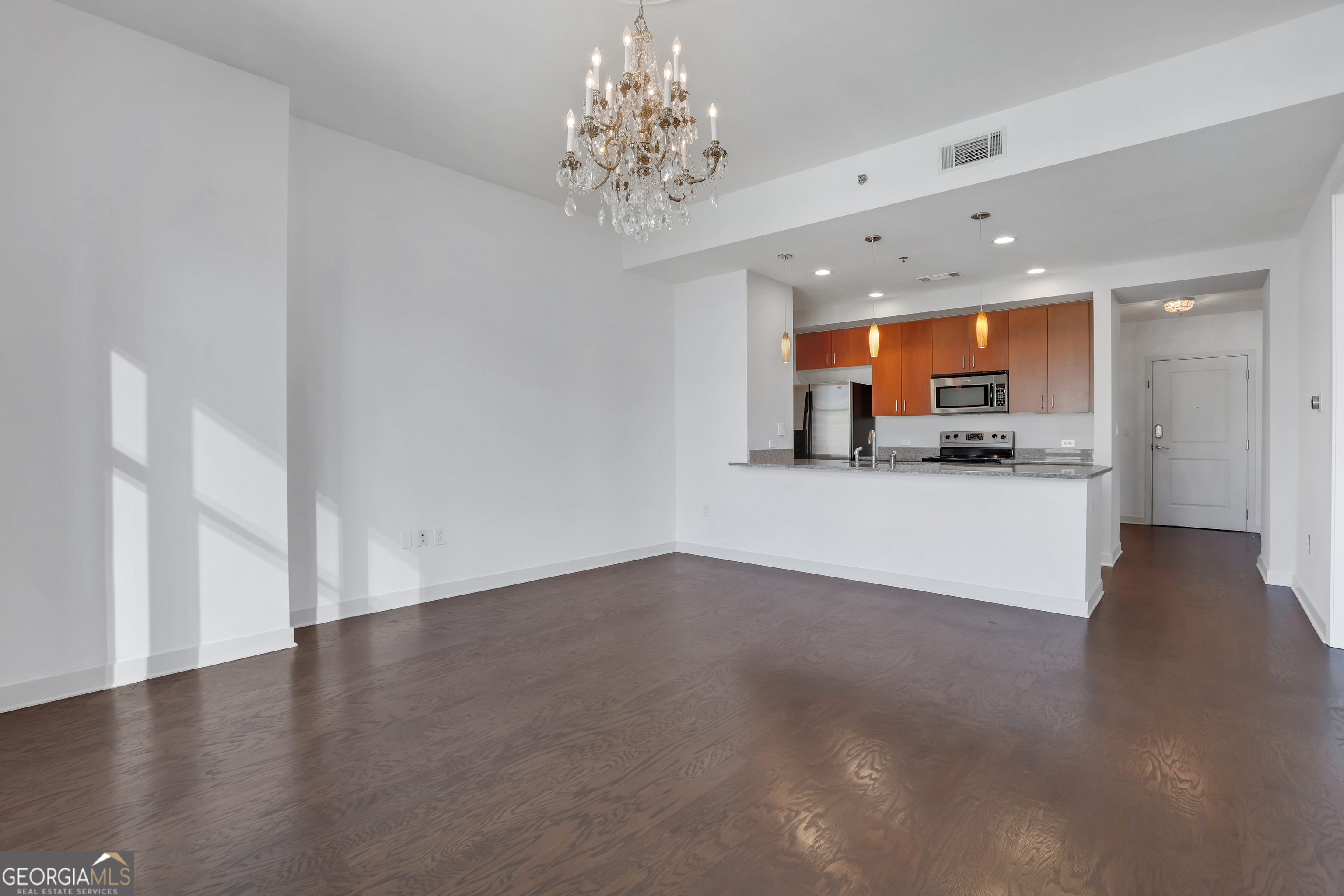 565 Peachtree ST NE 1509