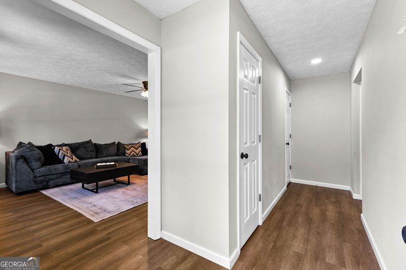 2589 Lower Fayetteville RD