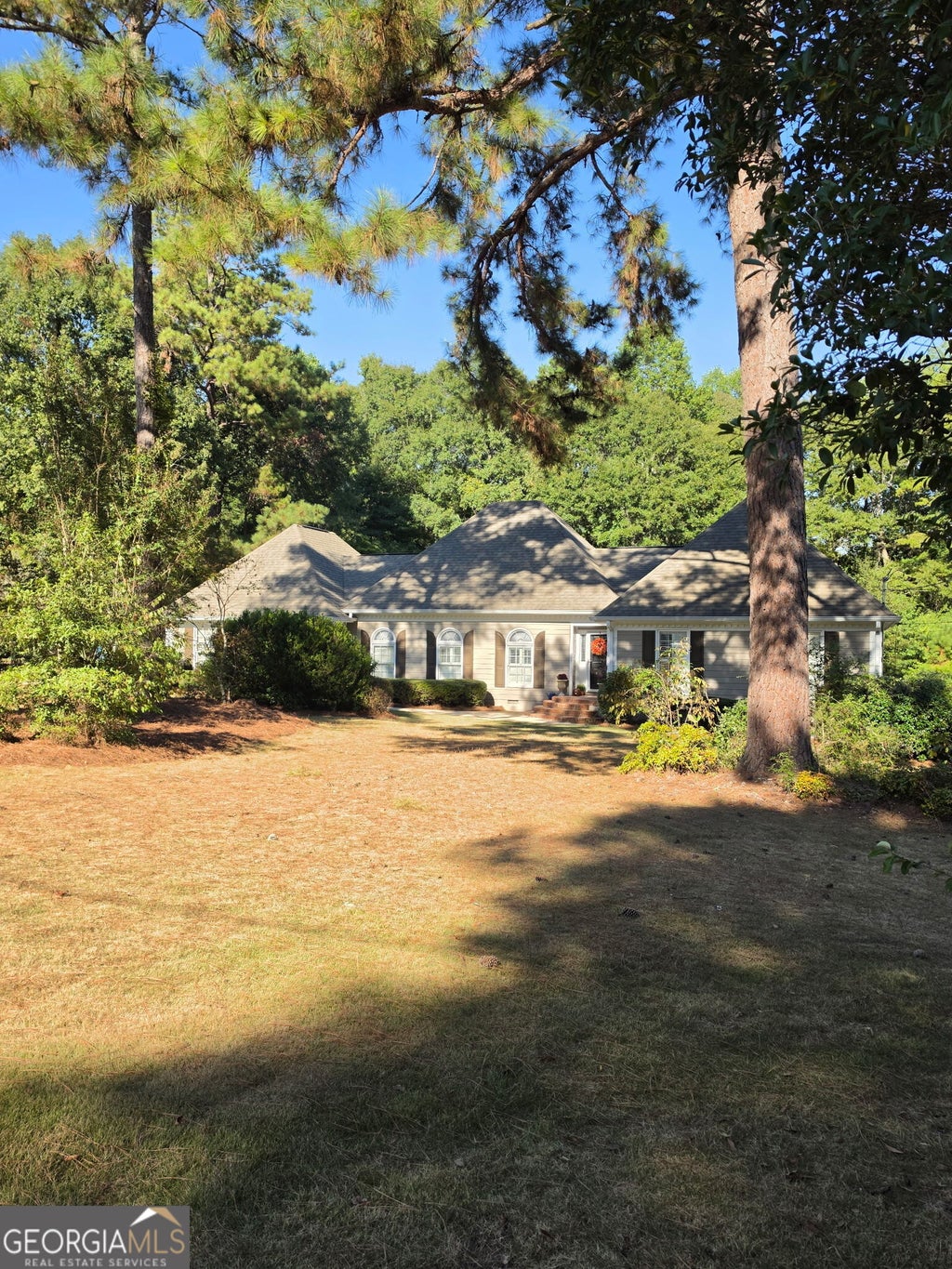 Photo of 108 Sturbridge Drive, LaGrange, GA 30240 (MLS # 10852877)