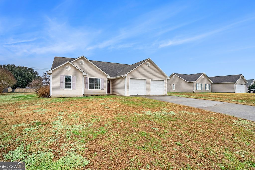 Photo of 917 Justin Drive, Winder, GA 30680 (MLS # 10655197)