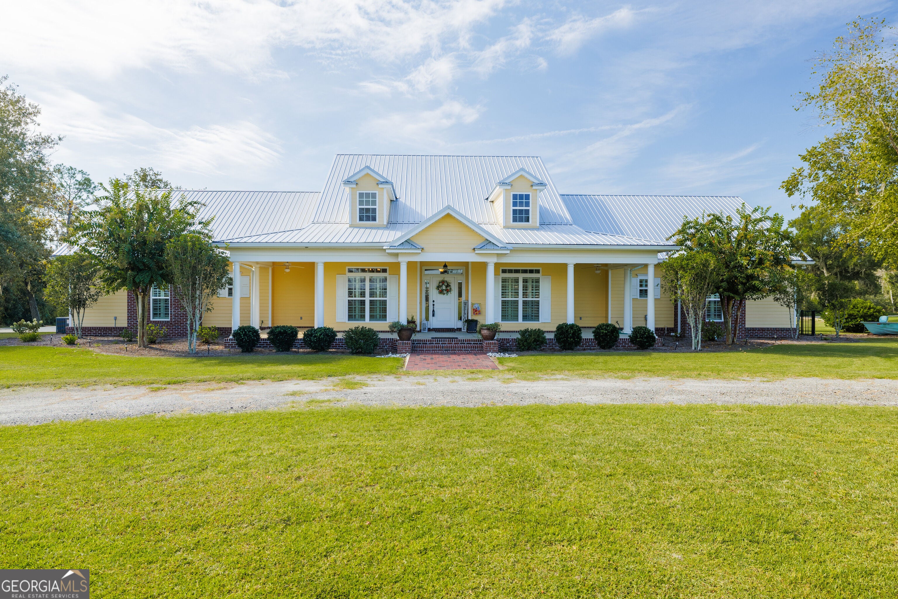 4221 Hickory Grove RD N