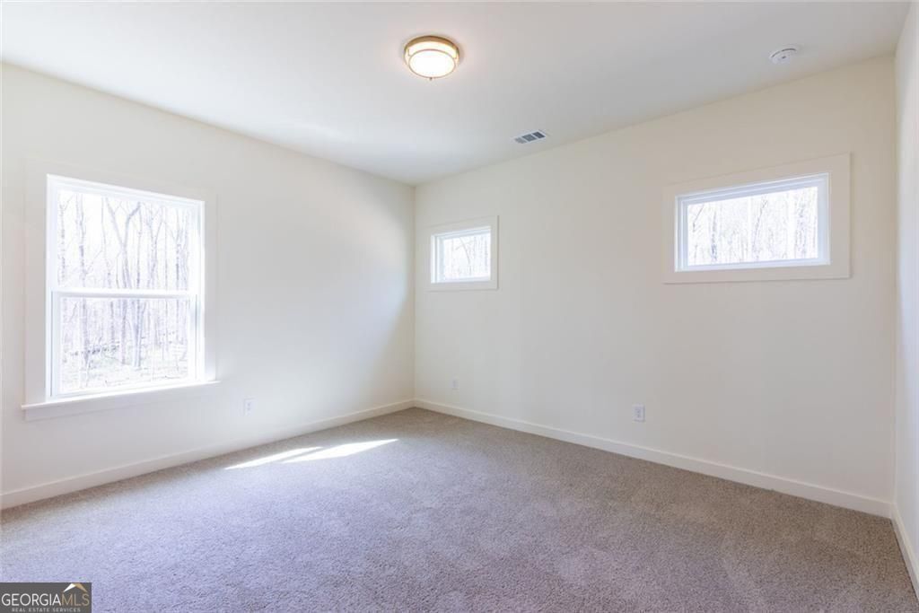 Gainesville, Georgia 30506, United States, 5 Bedrooms Bedrooms, ,5 BathroomsBathrooms,Residential,Active,249776