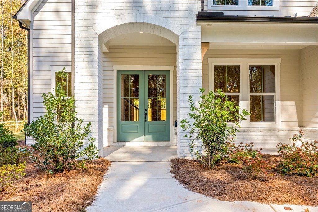 Gainesville, Georgia 30506, United States, 5 Bedrooms Bedrooms, ,5 BathroomsBathrooms,Residential,Active,249776