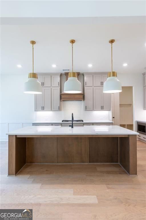 Gainesville, Georgia 30506, United States, 5 Bedrooms Bedrooms, ,5 BathroomsBathrooms,Residential,Active,249776