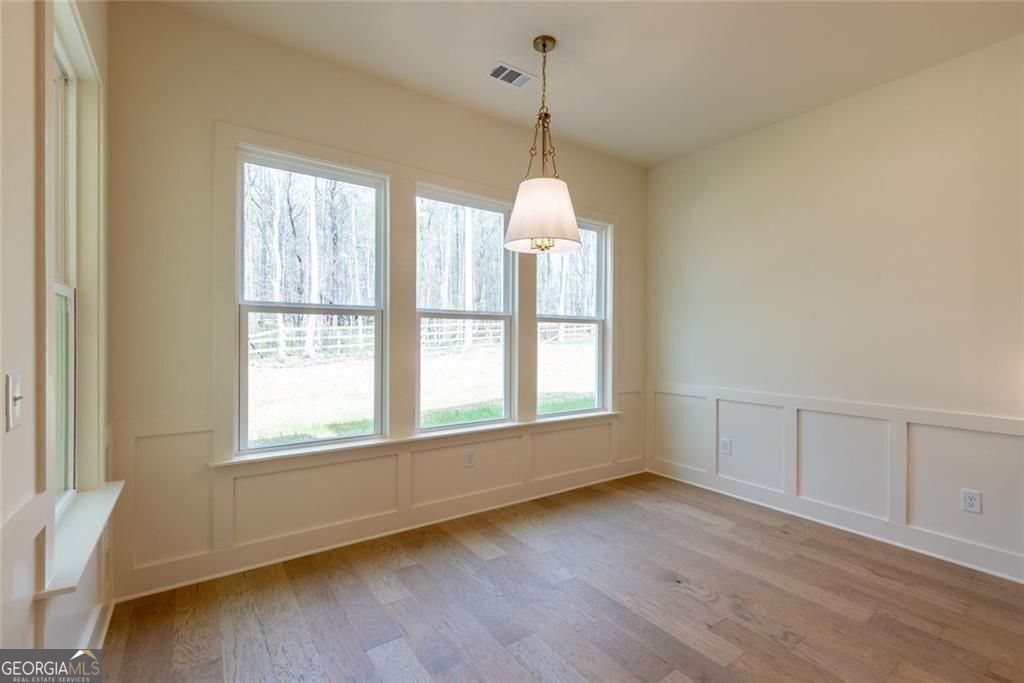 Gainesville, Georgia 30506, United States, 5 Bedrooms Bedrooms, ,5 BathroomsBathrooms,Residential,Active,249776