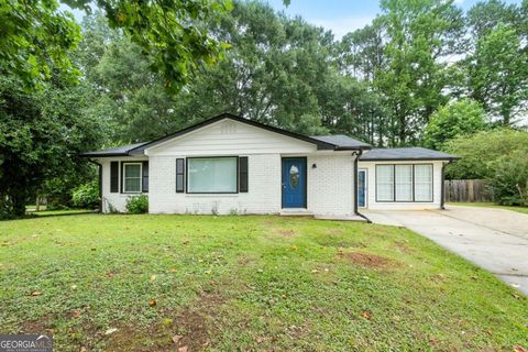 1694 Pheasant DR Atlanta GA 30238