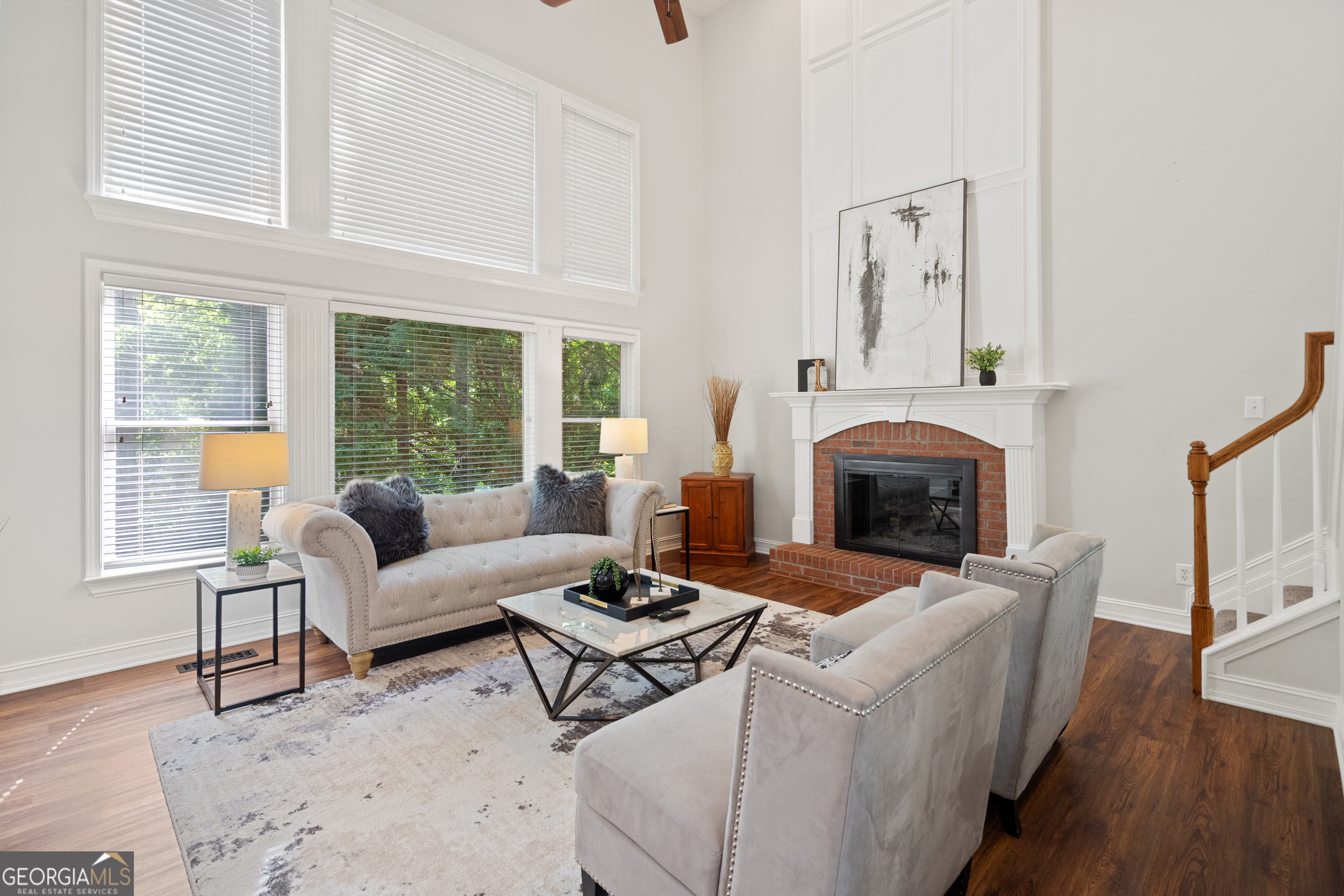1880 Barrett DR