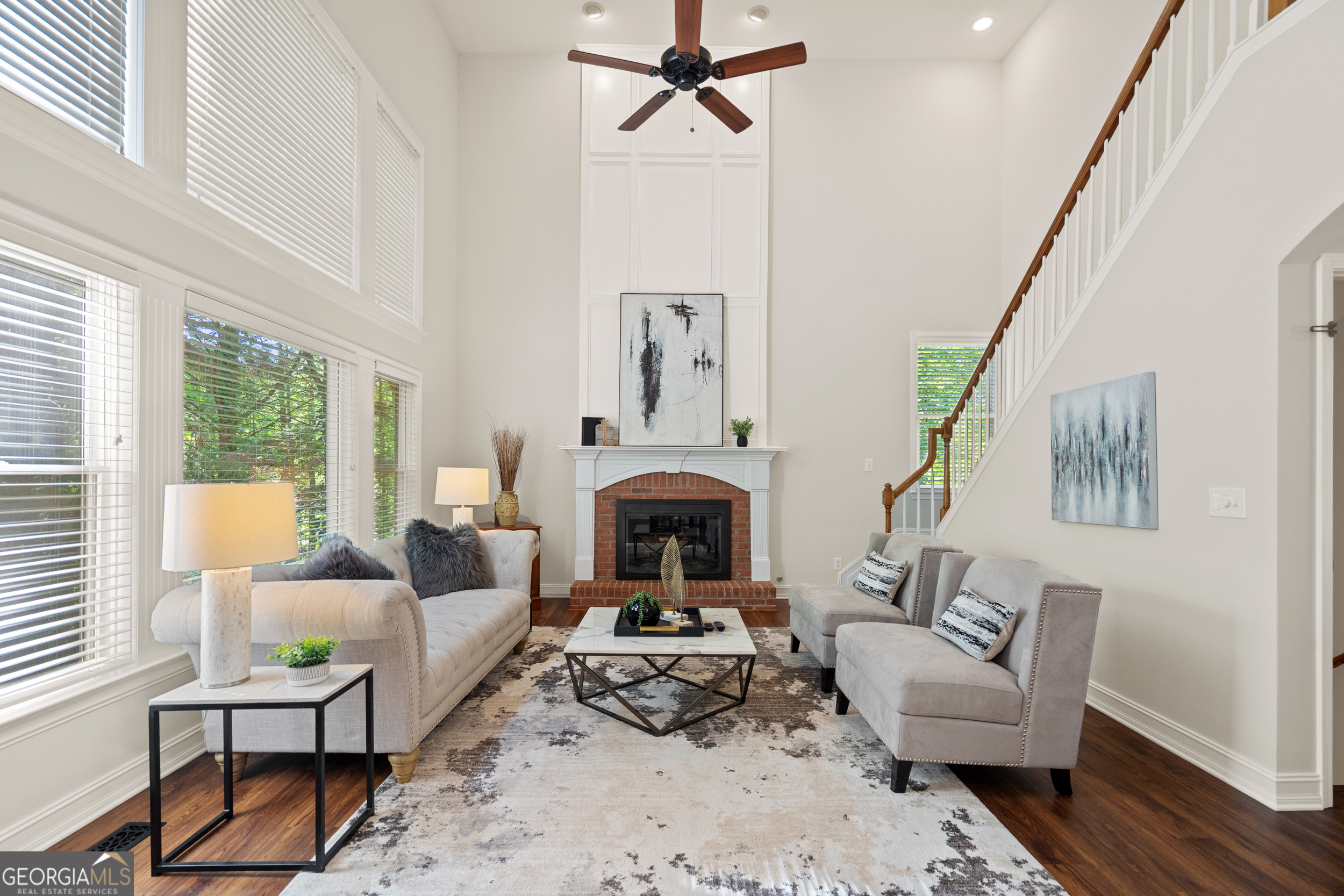 1880 Barrett DR