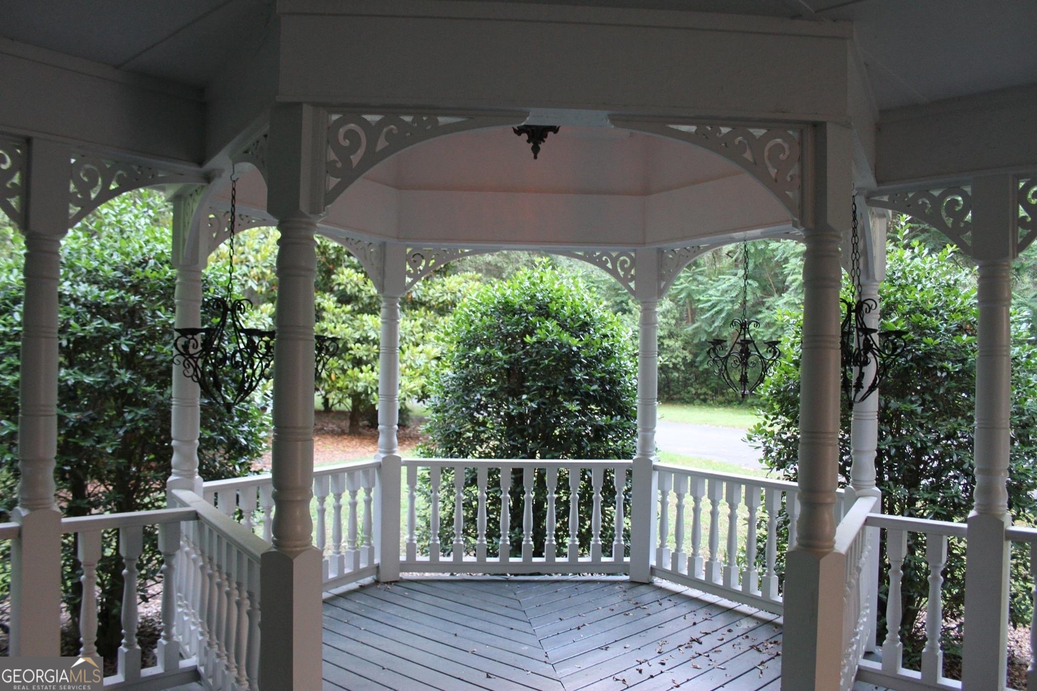 124 N Valhalla LN