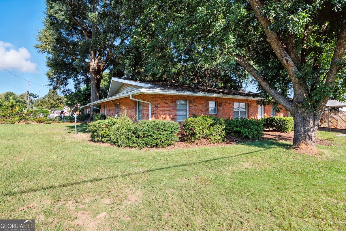 603 S Davis DR