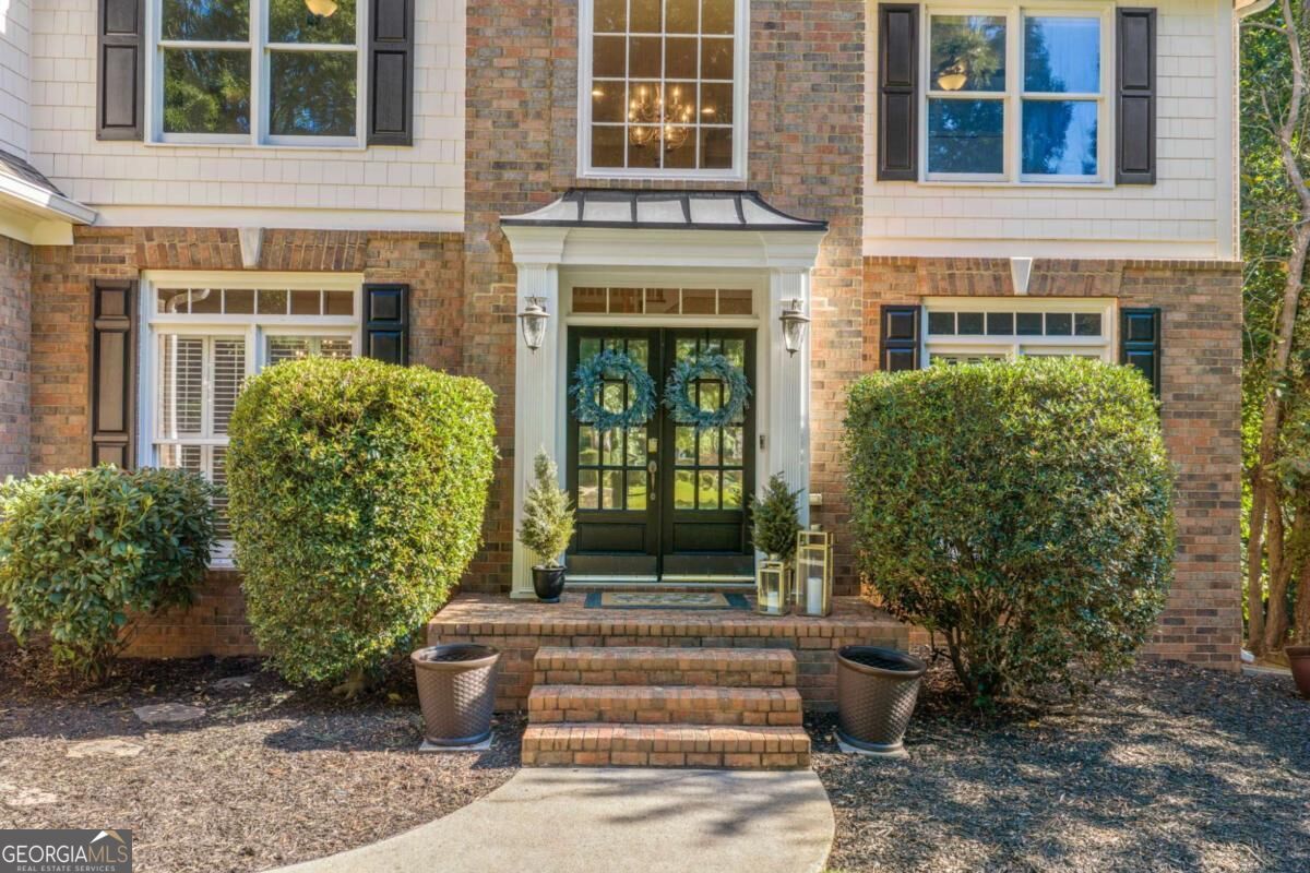 135 Grand AVE