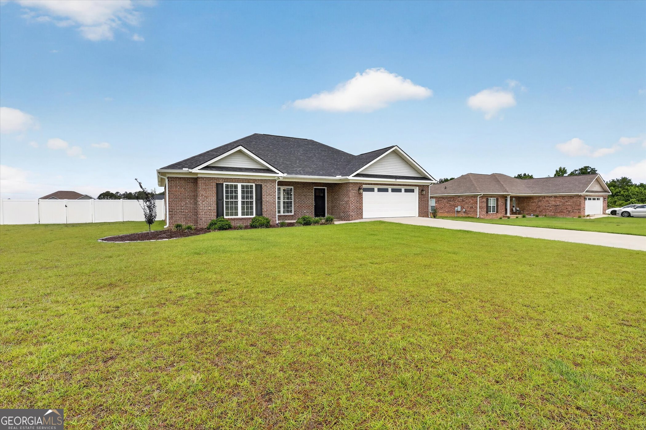 313 Old Rockdale DR