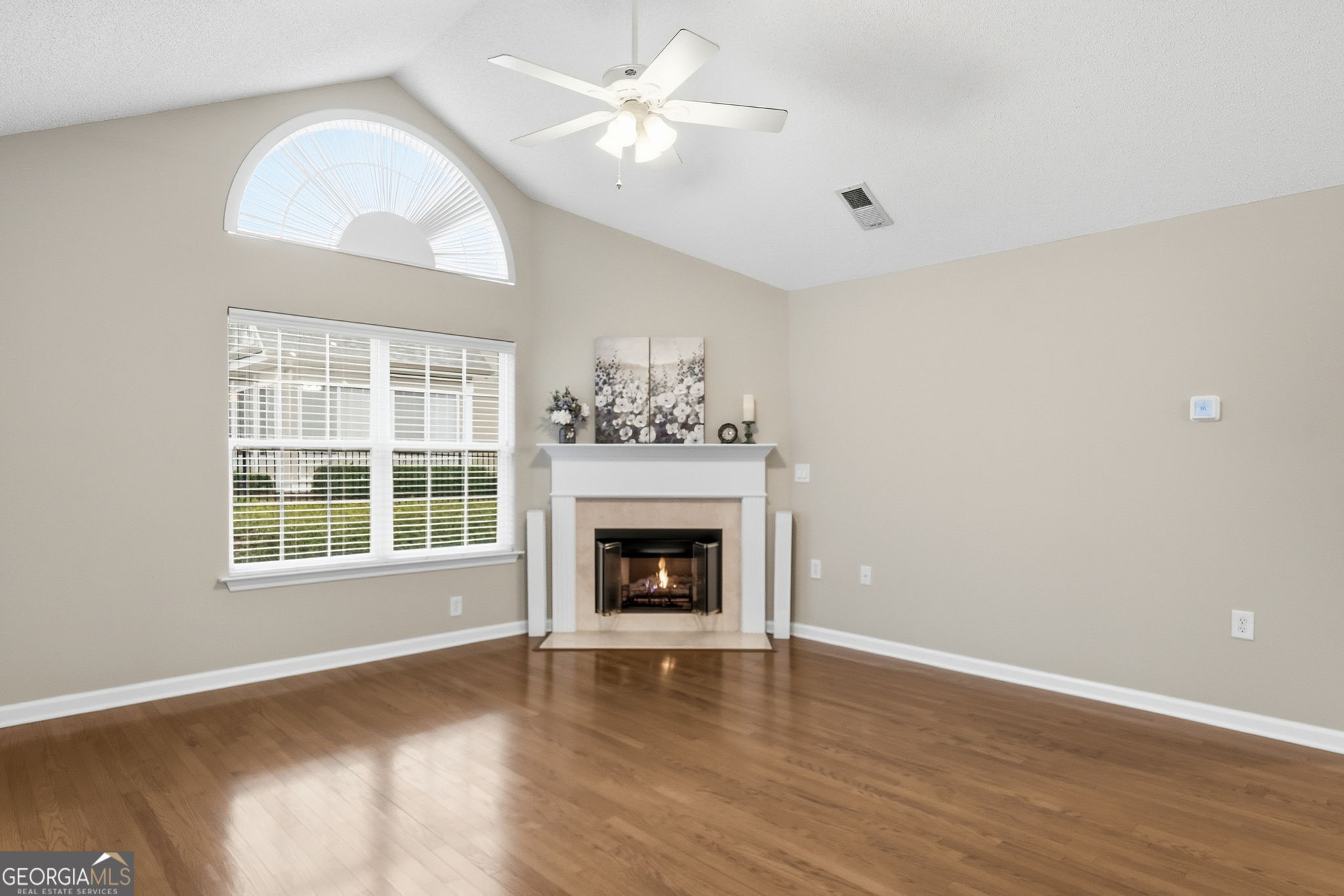 1101 Sweet Apple CIR