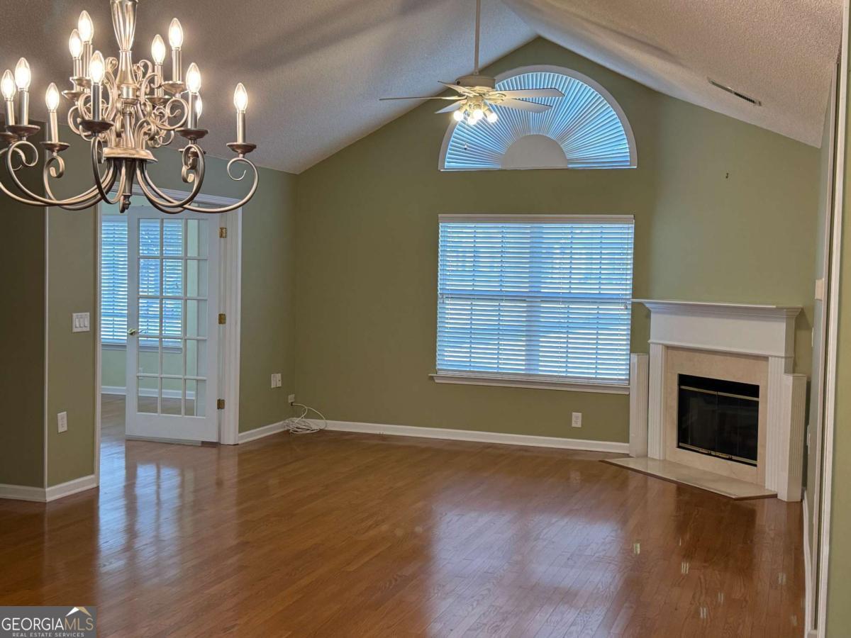 1101 Sweet Apple CIR