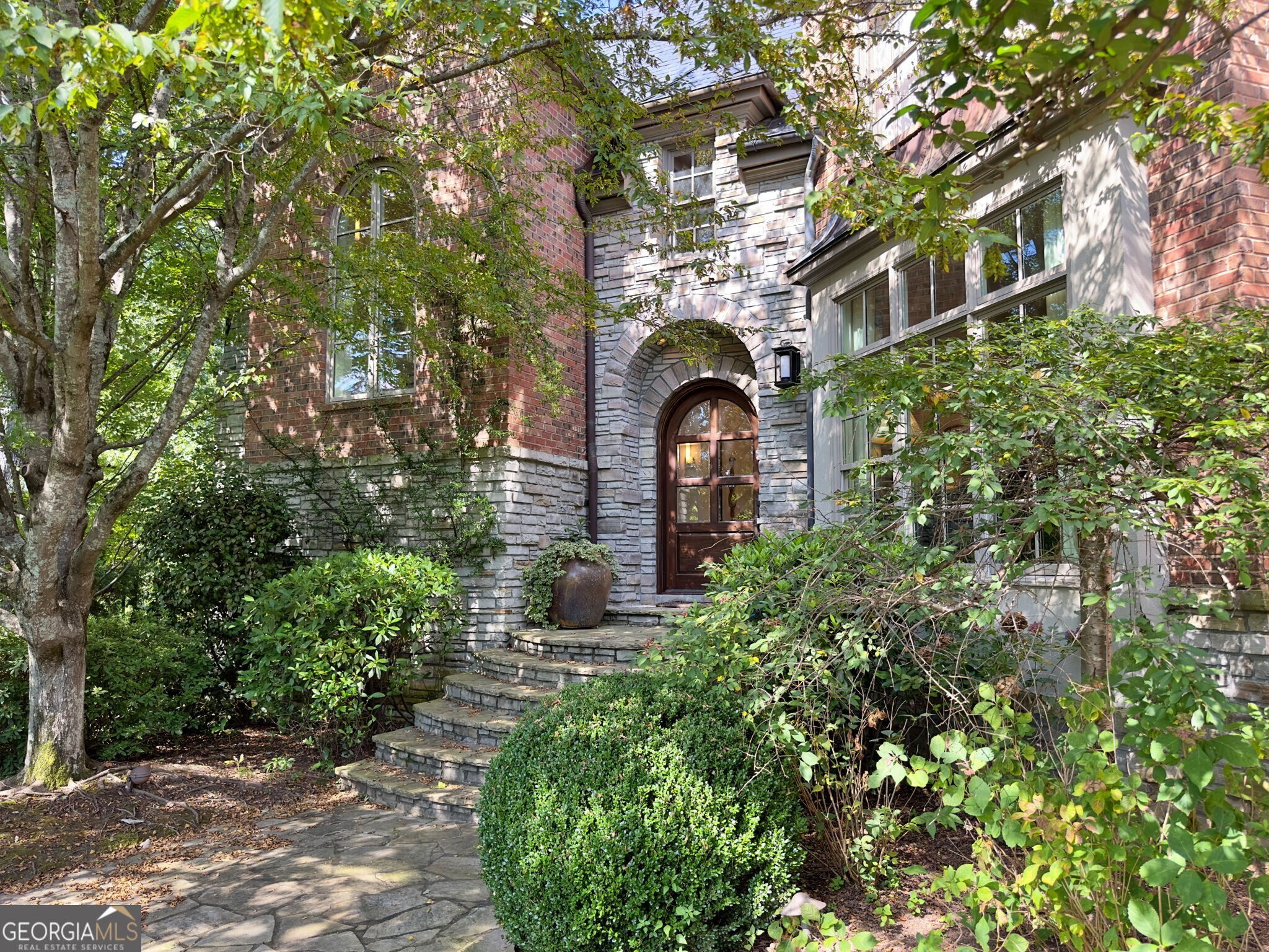 View Atlanta, GA 30327 house