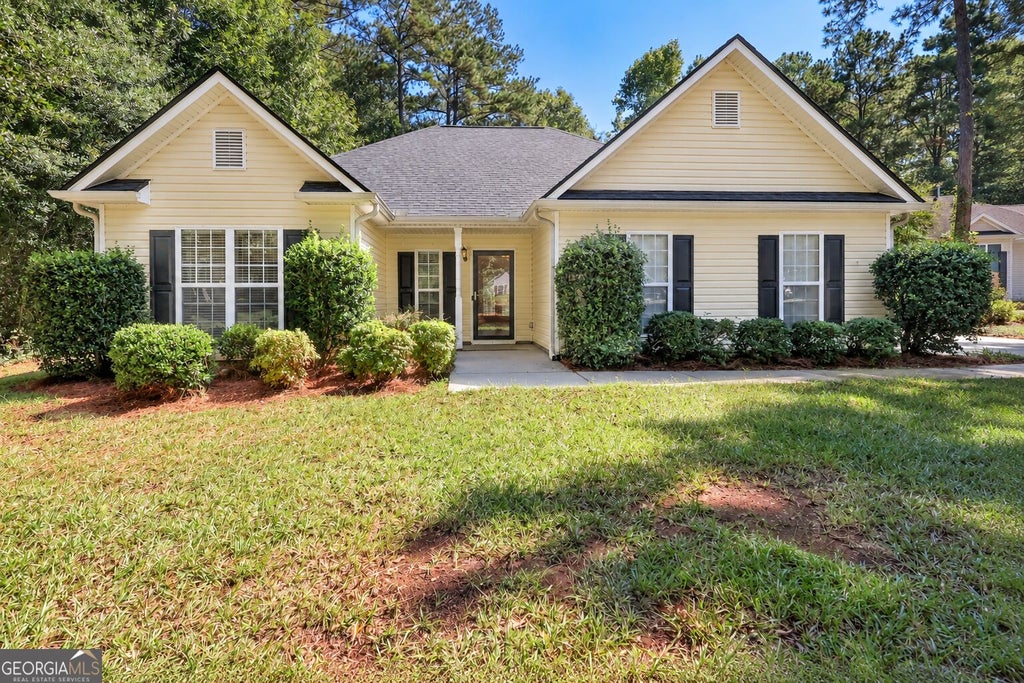 Photo of 527 Judith Court, Mcdonough, GA 30252 (MLS # 10868749)