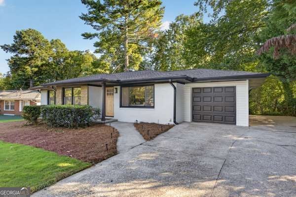 Photo of 2904 Belaire Circle, Atlanta, GA 30340 (MLS # 10846484)