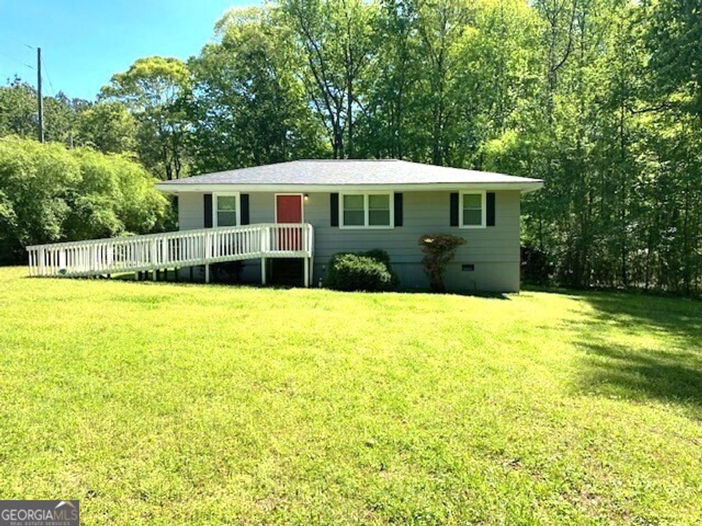 Photo of 407 Highway 314, Fayetteville, GA 30214 (MLS # 10736305)