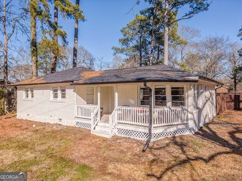 Photo of 136 Elliott Drive NW, Rome, GA 30165 (MLS # 10685031)
