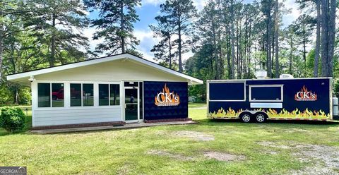 Photo of 1101 Washington Highway, Union Point, GA 30669 (MLS # 10686259)