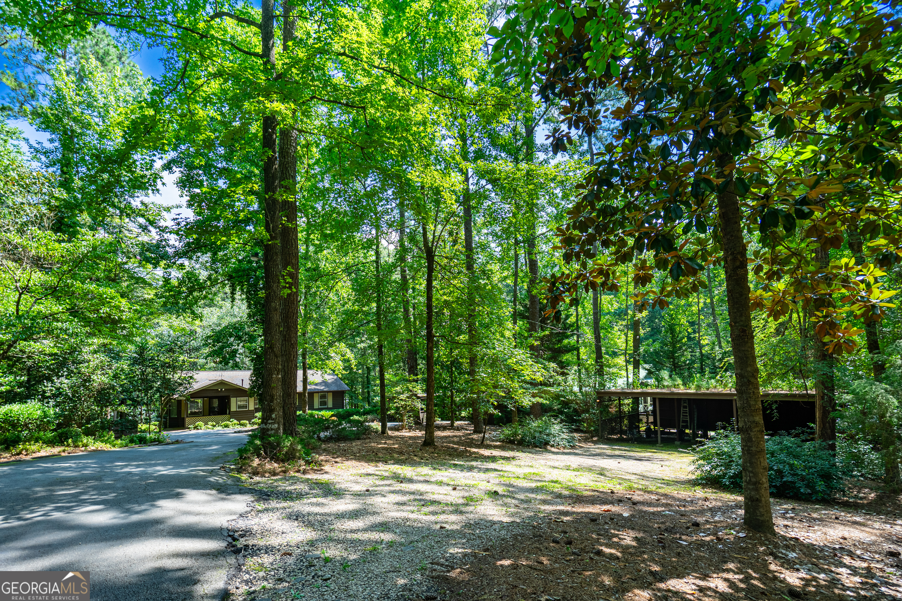 35 Point North DR