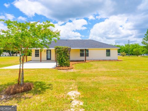 A home in Blackshear