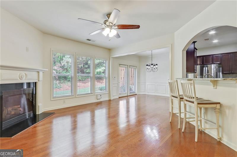 3034 Cross Creek DR