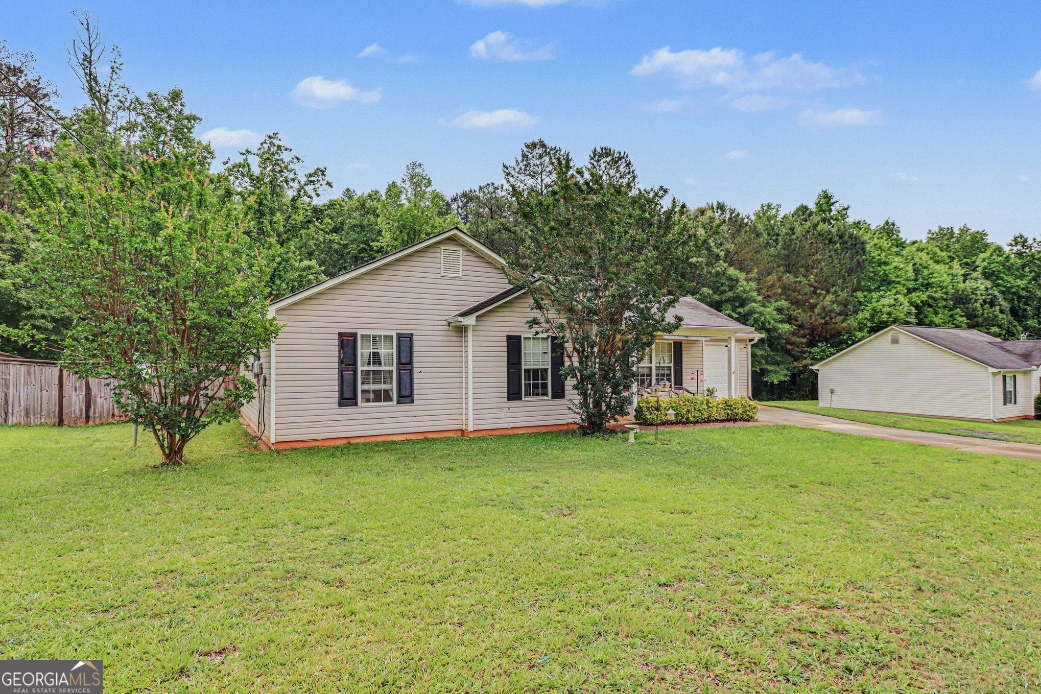341 Thorn Thicket DR