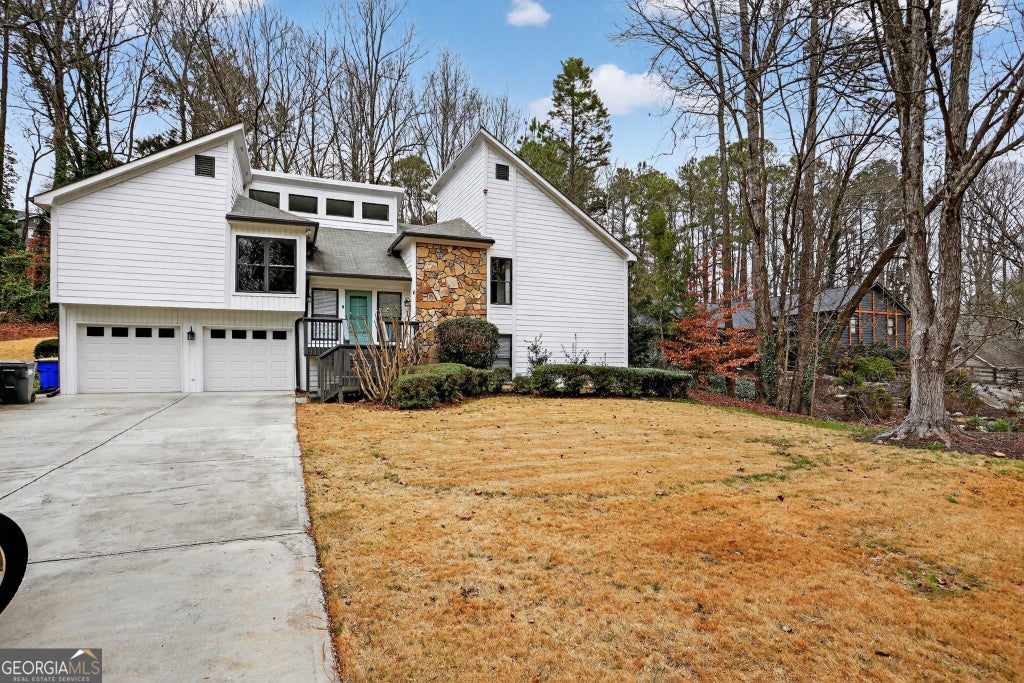 Photo of 3445 Johnson Ferry Road NE, Roswell, GA 30075 (MLS # 10839819)