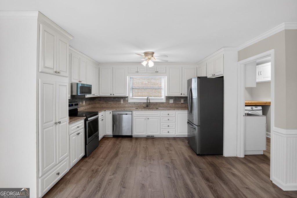 Photo of 3445 Johnson Ferry Road NE, Roswell, GA 30075 (MLS # 10839819)
