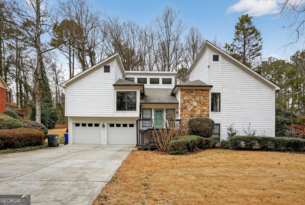 Photo of 3445 Johnson Ferry Road NE, Roswell, GA 30075 (MLS # 10839819)