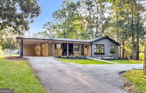 Photo of 3951 Covered Bridge Road SW, Smyrna, GA 30082 (MLS # 10697732)