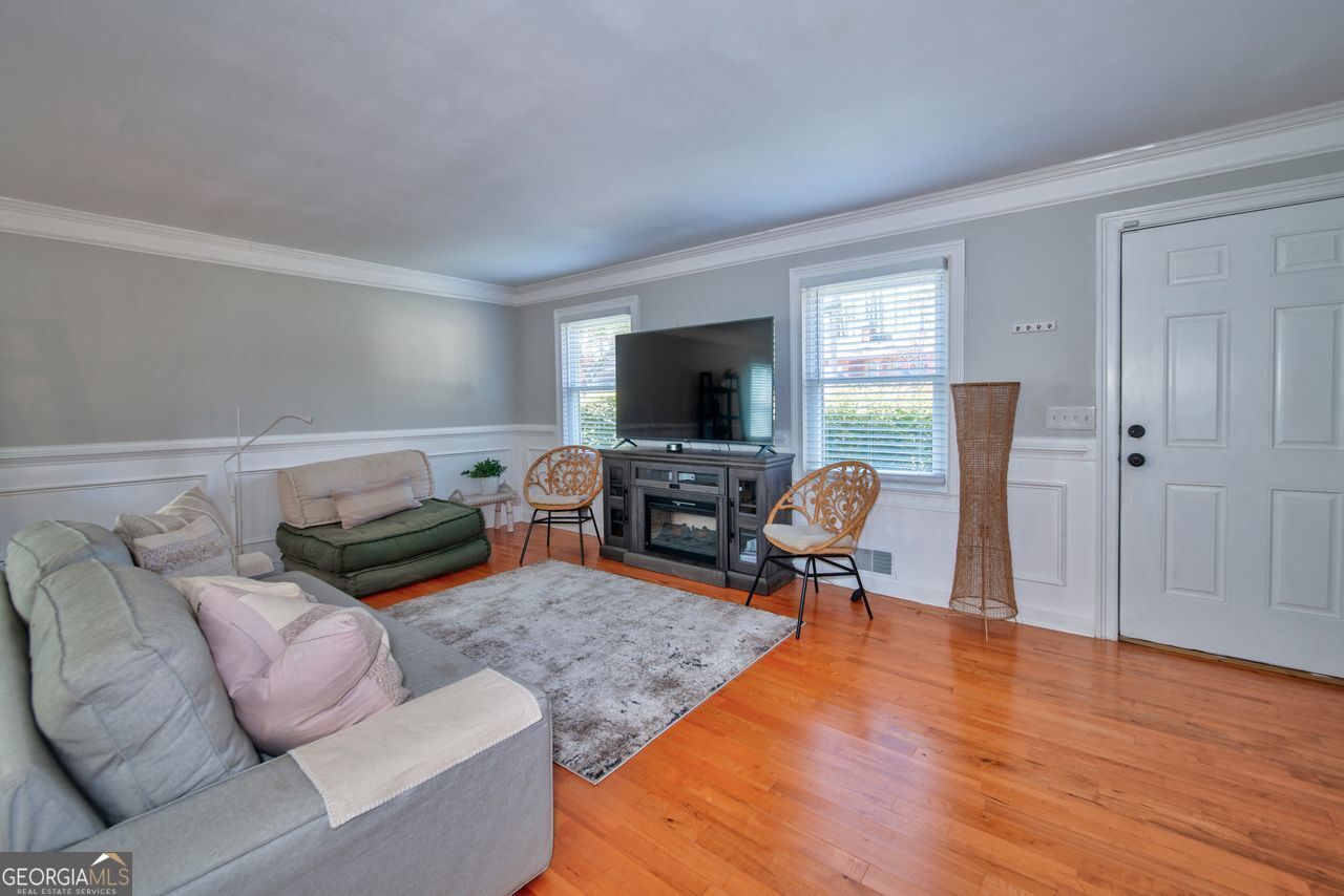 3700 ASHLEY WOODS DR