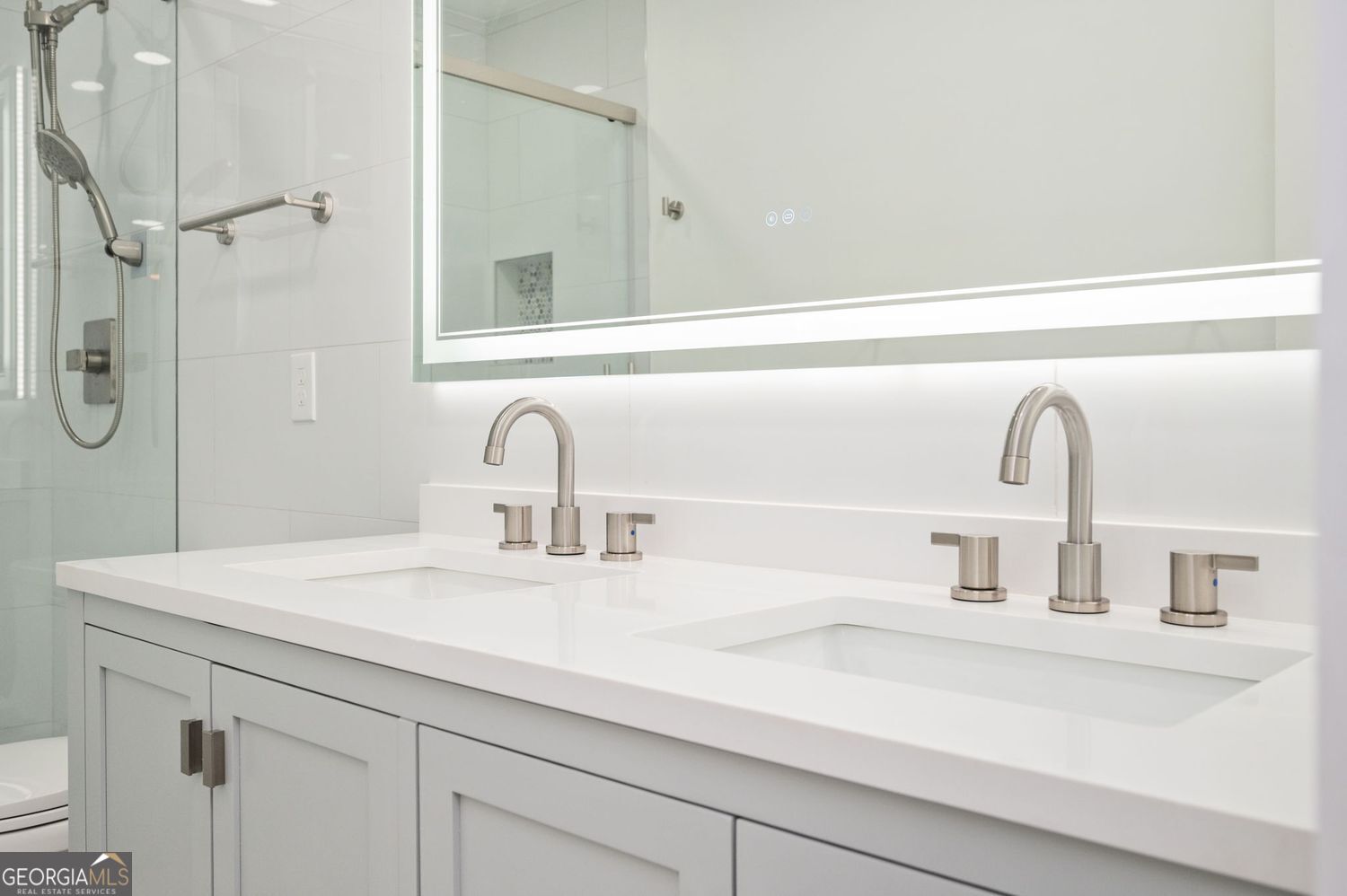 Atlanta, Georgia 30309, United States, 2 Bedrooms Bedrooms, ,1 BathroomBathrooms,Residential,Active,182821