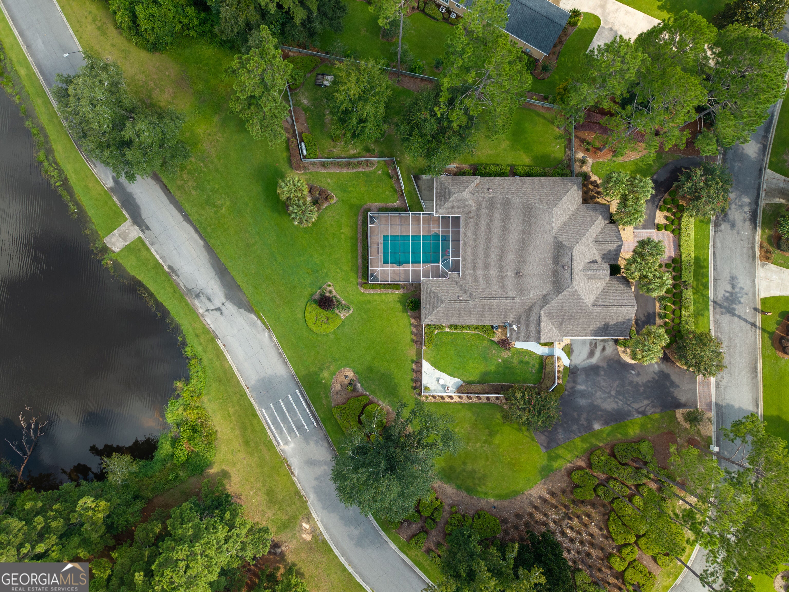 4709 Blackwater DR